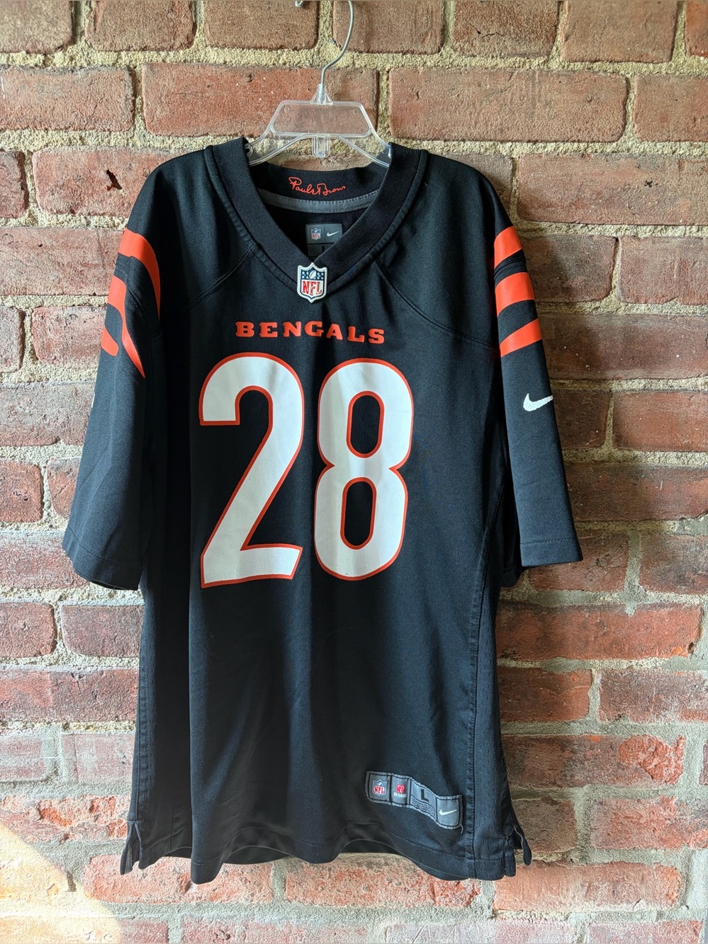 Nike Black Bengals #28 Football Jersey size youth large (14/16)